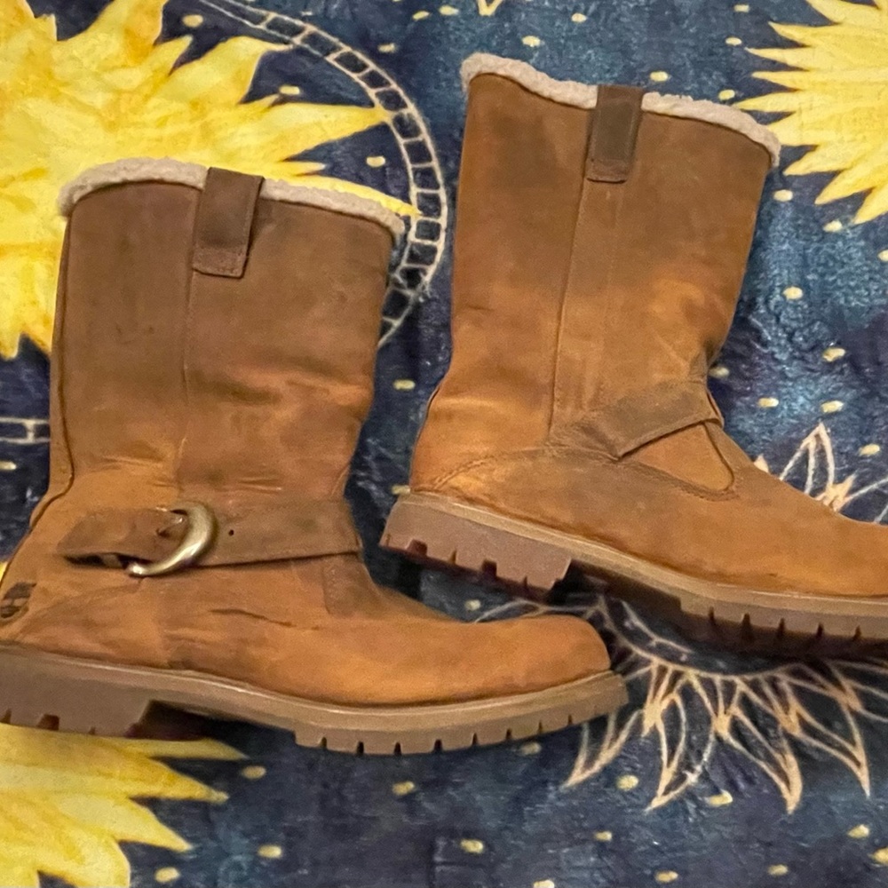 RARE TIMBERLAND leather cowboy/biker boot. Women’s 10w on tag.